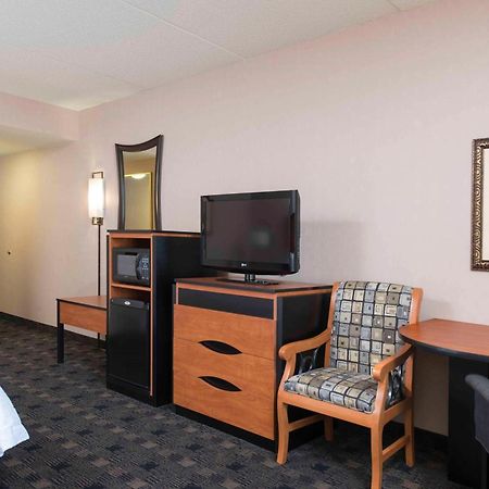 Hampton Inn And Suites Indianapolis-Fishers Buitenkant foto